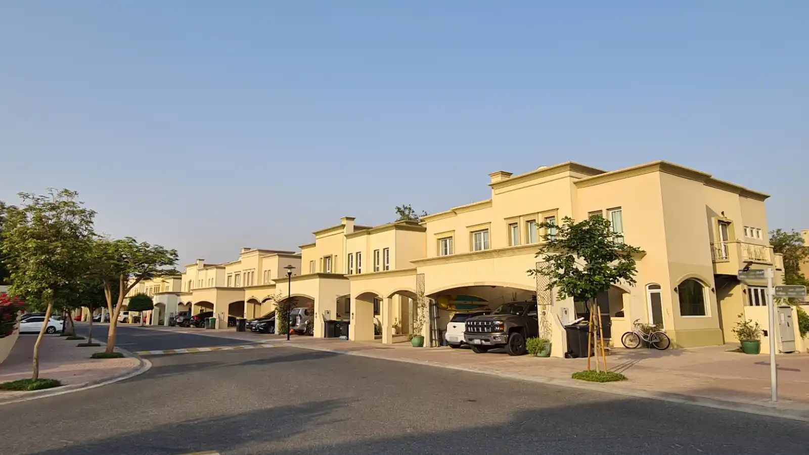 Springs 14 - Muller & Co. Springs 14